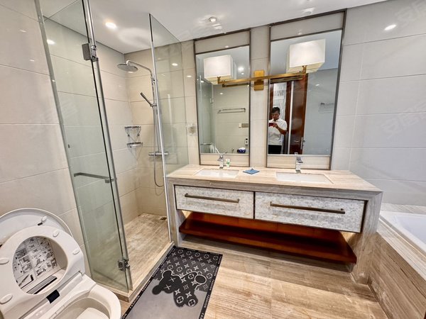 三亚吉阳鹿回头复地鹿岛年租20万  复地鹿岛 4房3卫  高层一线海景 南北通透出租房源真实图片