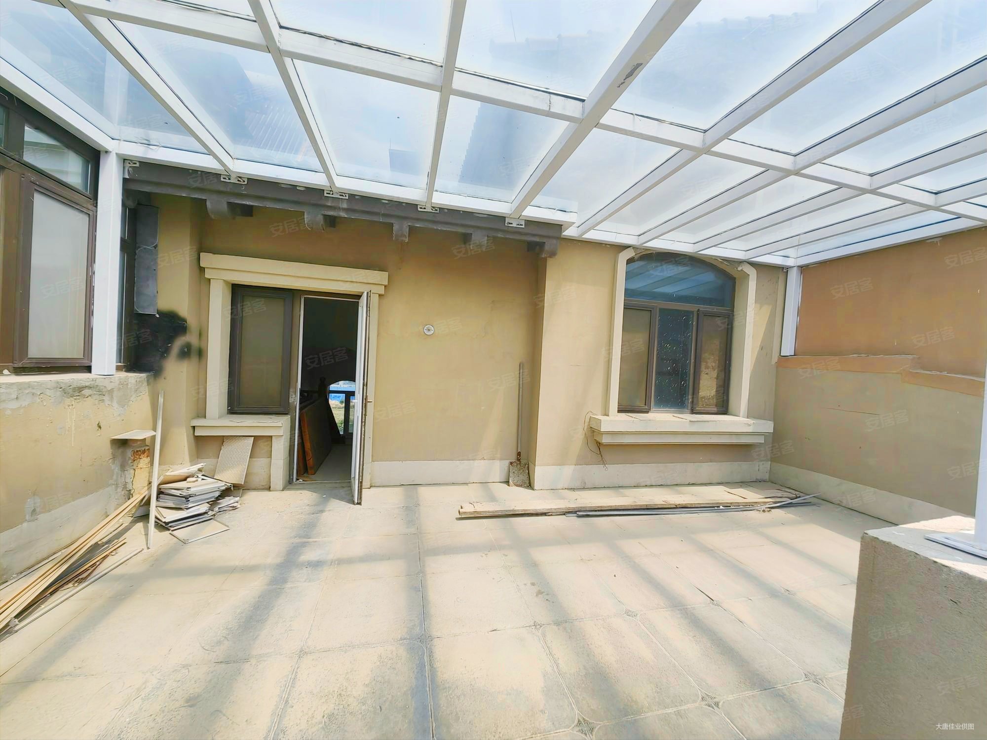 青岛房产网>青岛二手房>城阳二手房>棘洪滩二手房>碧桂园(宏通路别墅)