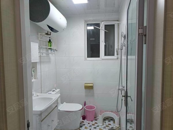 菏泽定陶定陶城区欧亚半岛整屋出租 精装修 全天无遮挡 观景房 南北