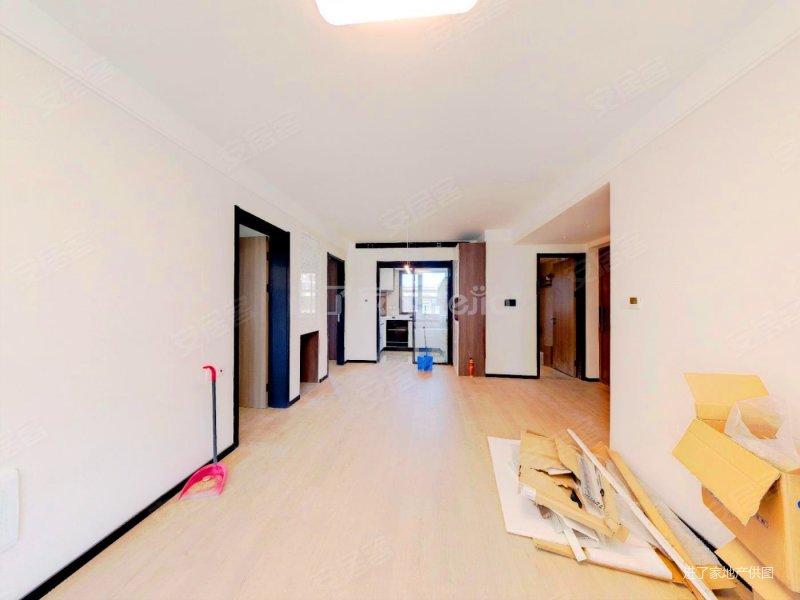 上东金茂智慧科学城金悦雅苑3室2厅2卫98.12㎡南北270万