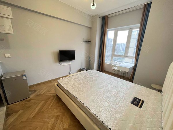 轻轨站旁 西著七里单身公寓 小清新风格 随时看房出租房源真实图片