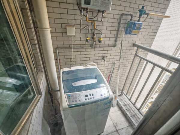 云浮云城东方时代吾悦华府市中心附近,电梯一房一厅,拎包入住,租800元出租房源真实图片