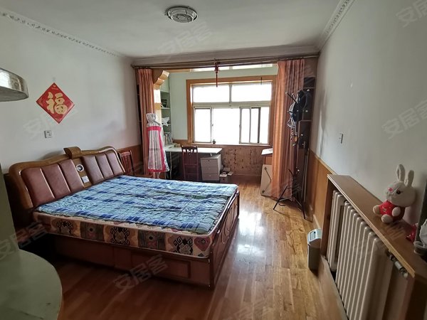 青岛城阳农业大学仁和居农大附近 仁和居 价格低楼层低 南北通采光好