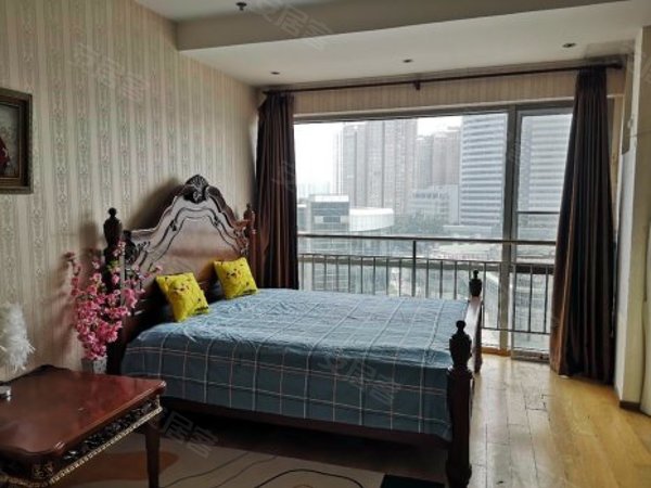 北京朝阳望京悠乐汇望京soho 利星行 阜通地铁 悠乐汇小区 精装公寓