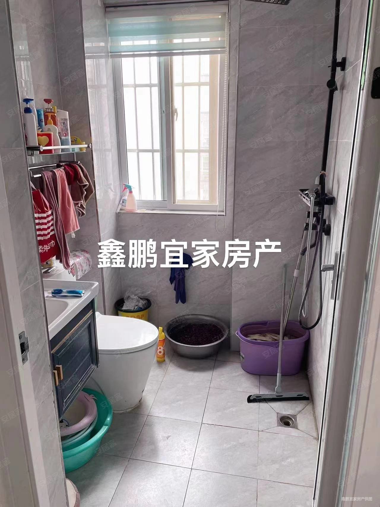 幸福花园拎包入住低价出售