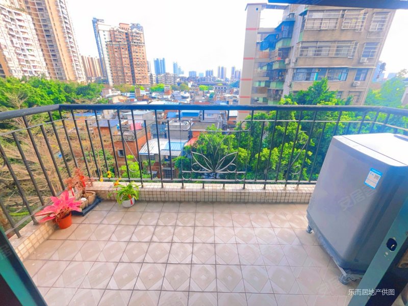 富力广场d区正南向2房无遮挡视野开阔业主急售可随时看