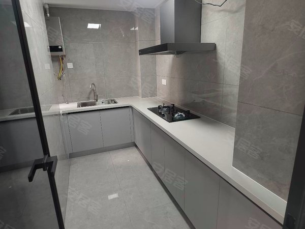 徐州新沂建邺路市府名苑河畔雅居三室一卫家具家电齐全精装修拎包入住1530一月出租房源真实图片