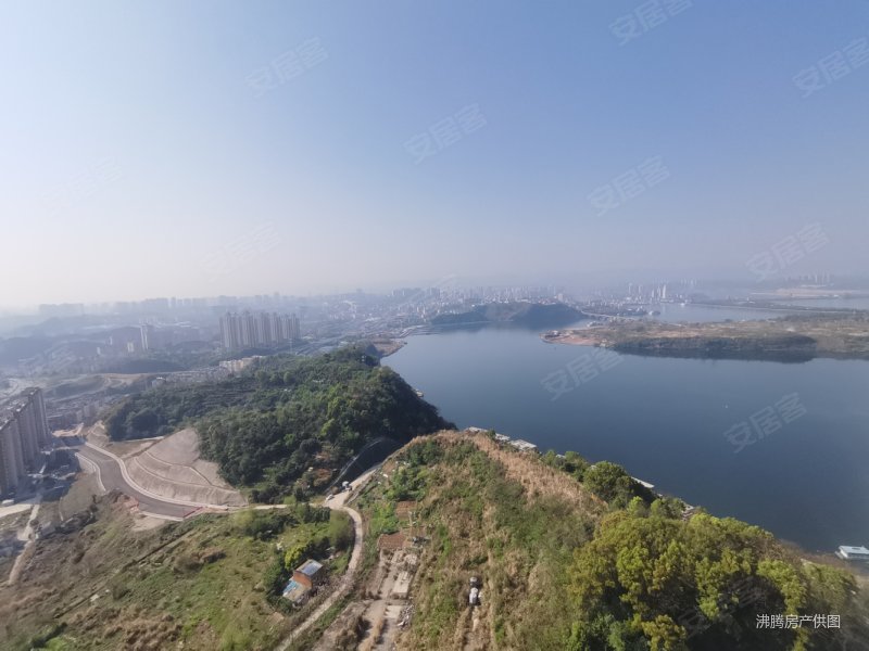 ( 一线江景房 )三房一口价60万 四房一口价75万,保利山海大观二手房