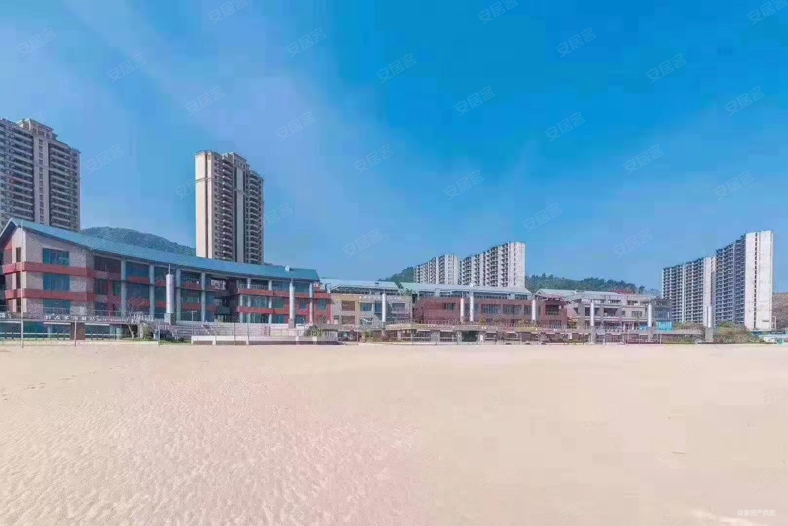 象山一线海景房 70年产权 付2万即可轻松入住 专车接送,恒大御海湾