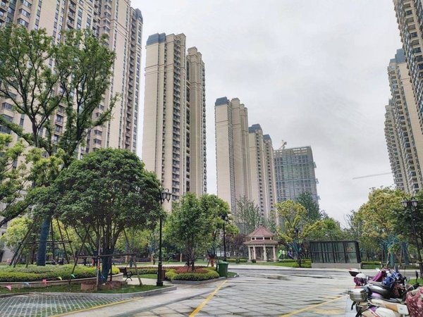 【多图】恒大珺睿府,光彩大市场租房,1500元每月 三居室 高楼层 采光