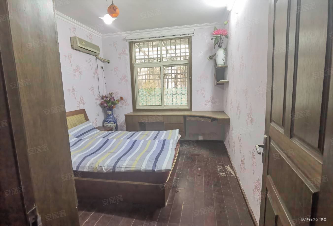 丽景雅苑小区(南区)3室2厅2卫125.09㎡南北43.5万