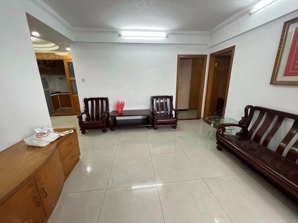 广州番禺市桥北鸿成花园市桥鸿城花园 电梯两房 地铁口700米 小区环境