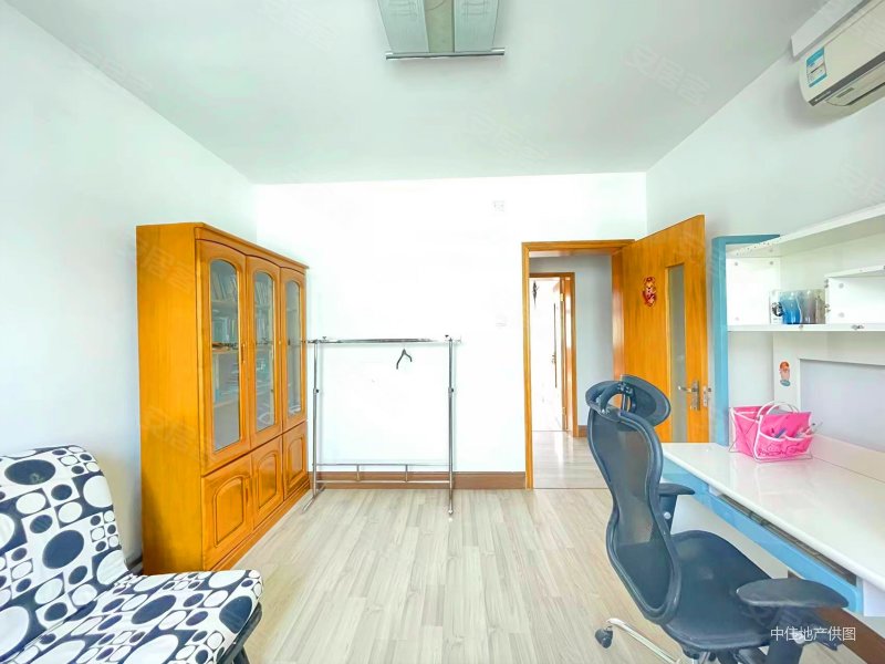 带地下室大院停车甸柳一中诚意卖可谈价百花公园解放路旁