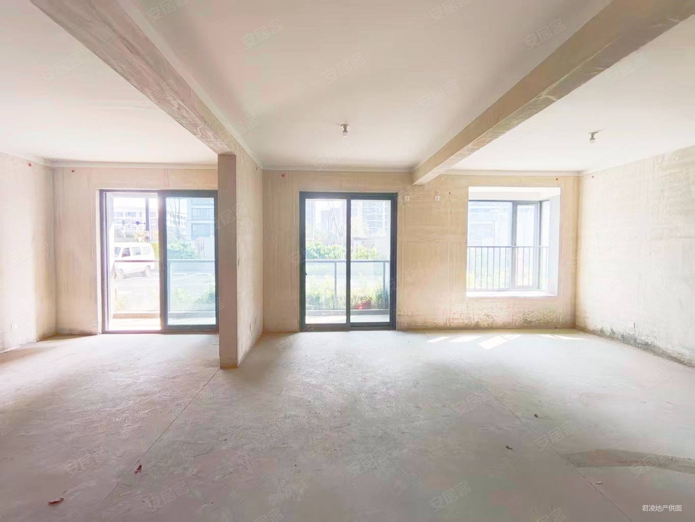 雅颂兰庭3室2厅2卫103㎡南北121万