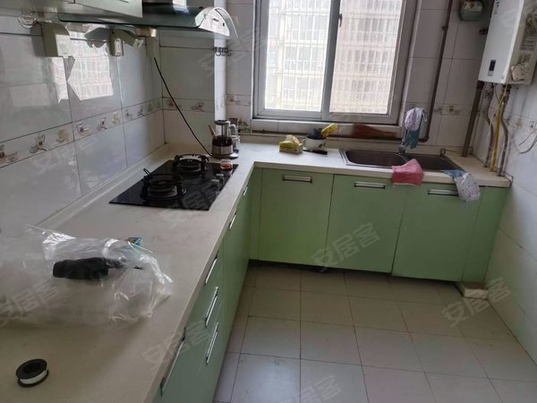 临沂兰山陶然路绿杨榭公寓滨河边绿杨榭单位房带车位大三室家俱家电配套齐全拎包住出租房源真实图片