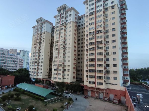 泉州丰泽城东东方花园城东方花园城自住精装修三房全明格局出租房源