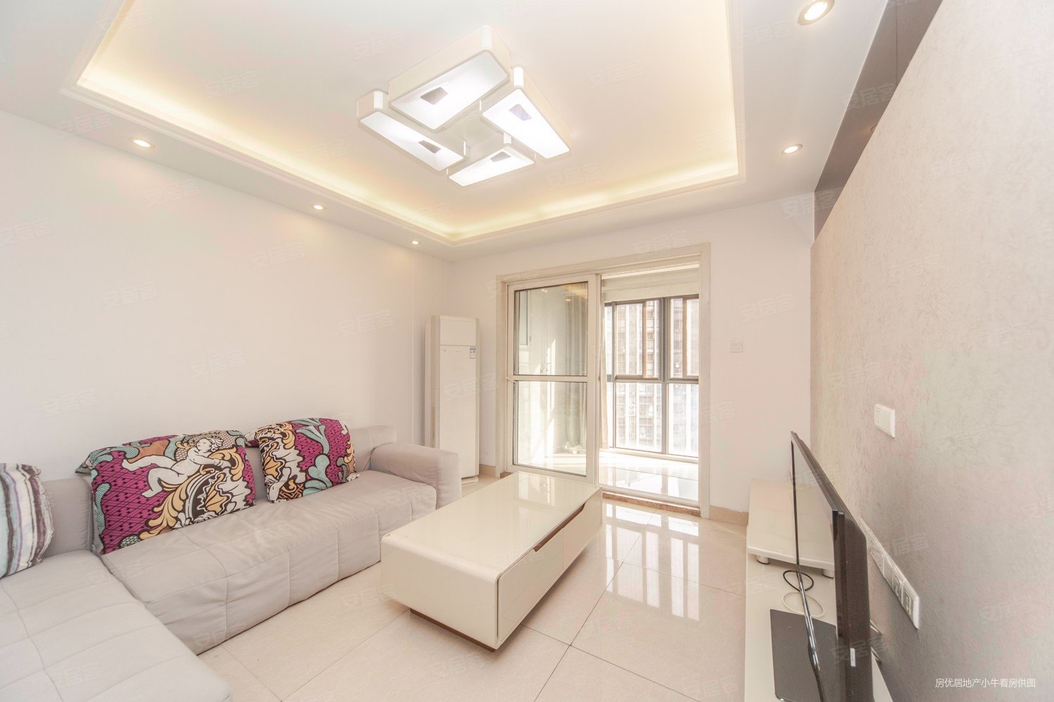 天润园3室2厅1卫94.03㎡南102万