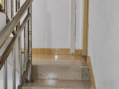 汕尾汕尾城区城区周边市政府宿舍 1室0厅1卫出租房源真实图片