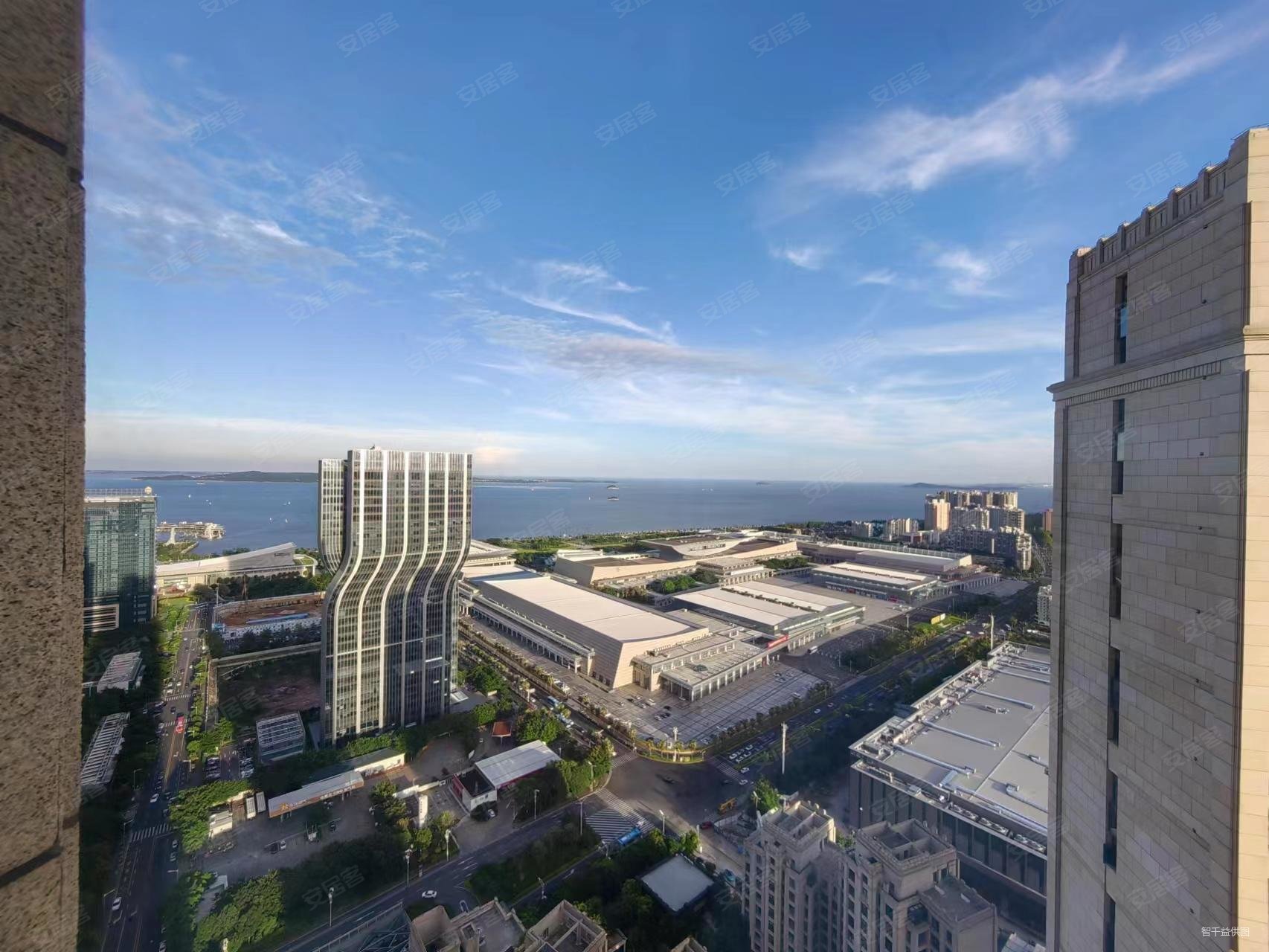 华尔顿会展中心旁边高端楼盘一线海景房永无遮挡