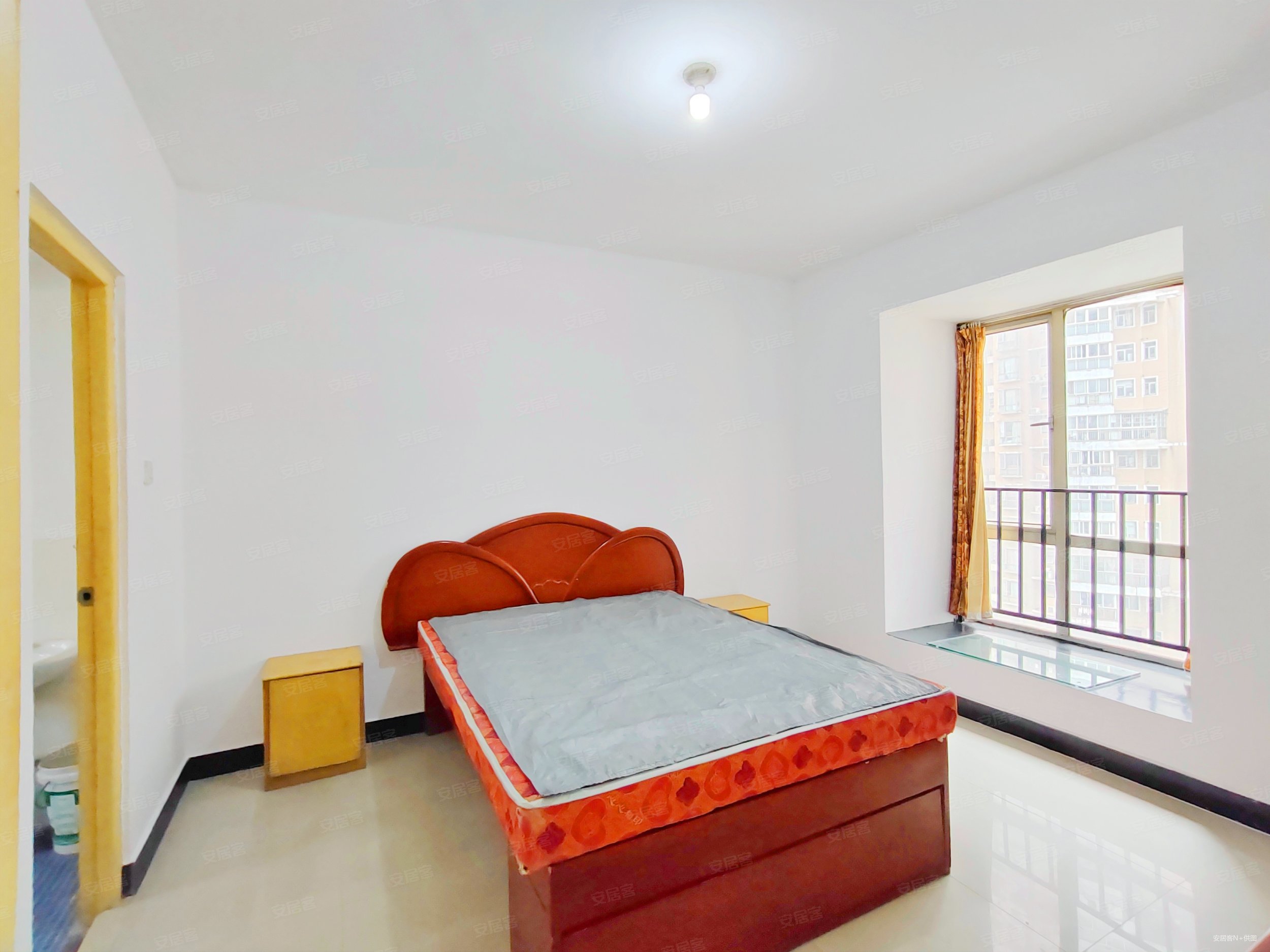 凯通国际城3室2厅2卫112.6㎡南86万