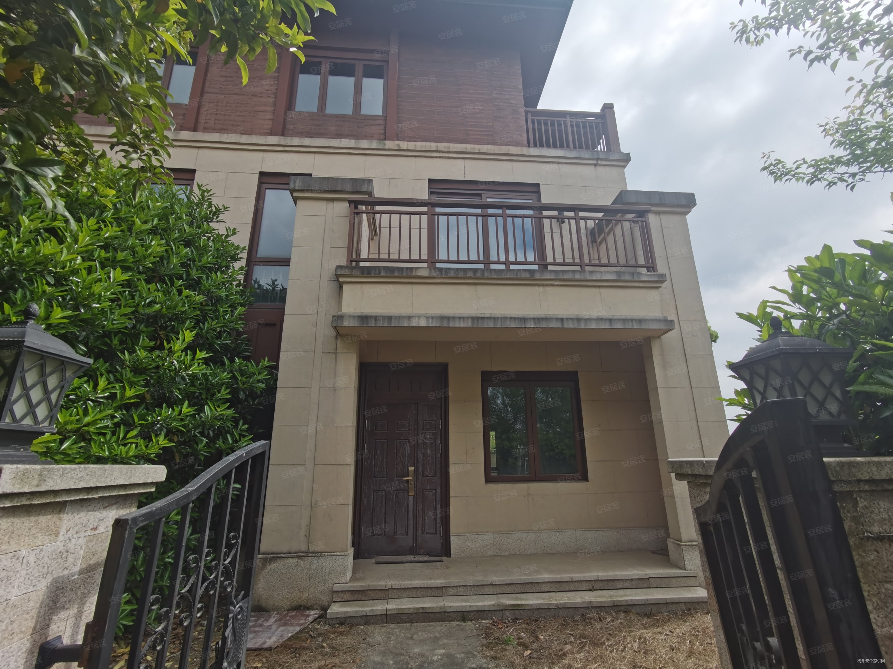 开元品质楼盘,双拼别墅,环境优美,送花园车位露台,天域开元二手房,340