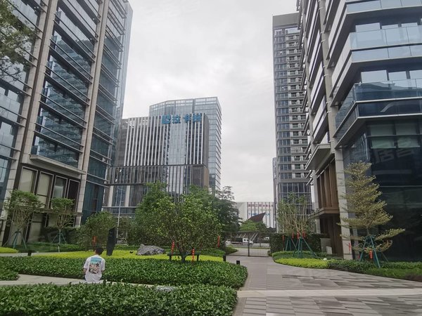 广州黄埔鱼珠保利鱼珠港(商住楼)保利鱼珠港 4室2厅3卫 高层楼层380平