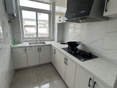 宜都宜都市区长江大道荣祥茗苑,800一个月简装三房,年起租,随时看房出租房源真实图片
