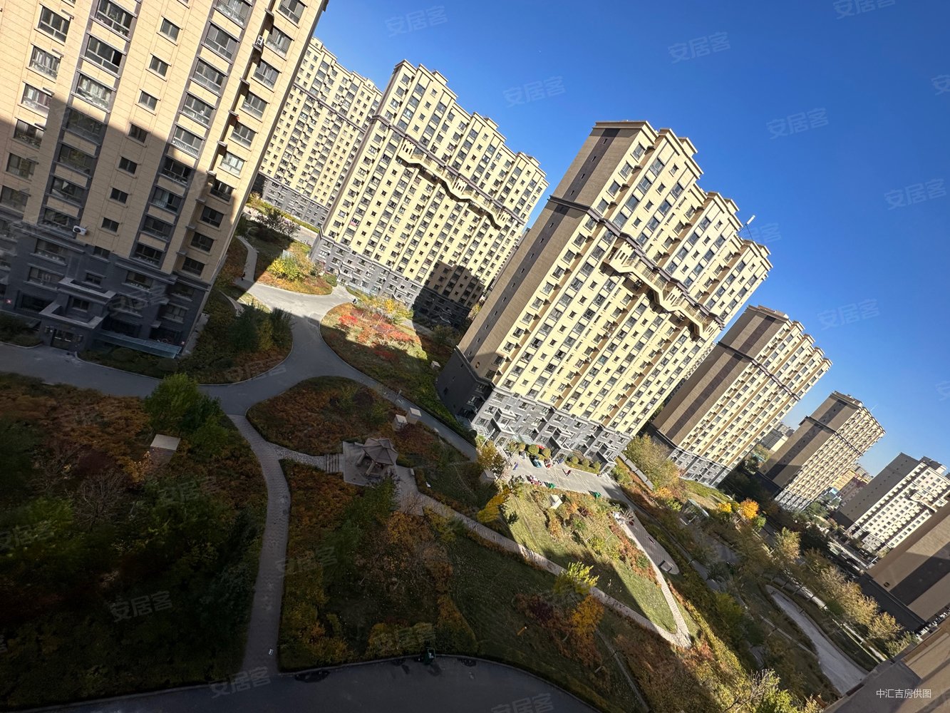 沙区西山近八一紫金城紫祥园109平三室两厅一卫南北通透