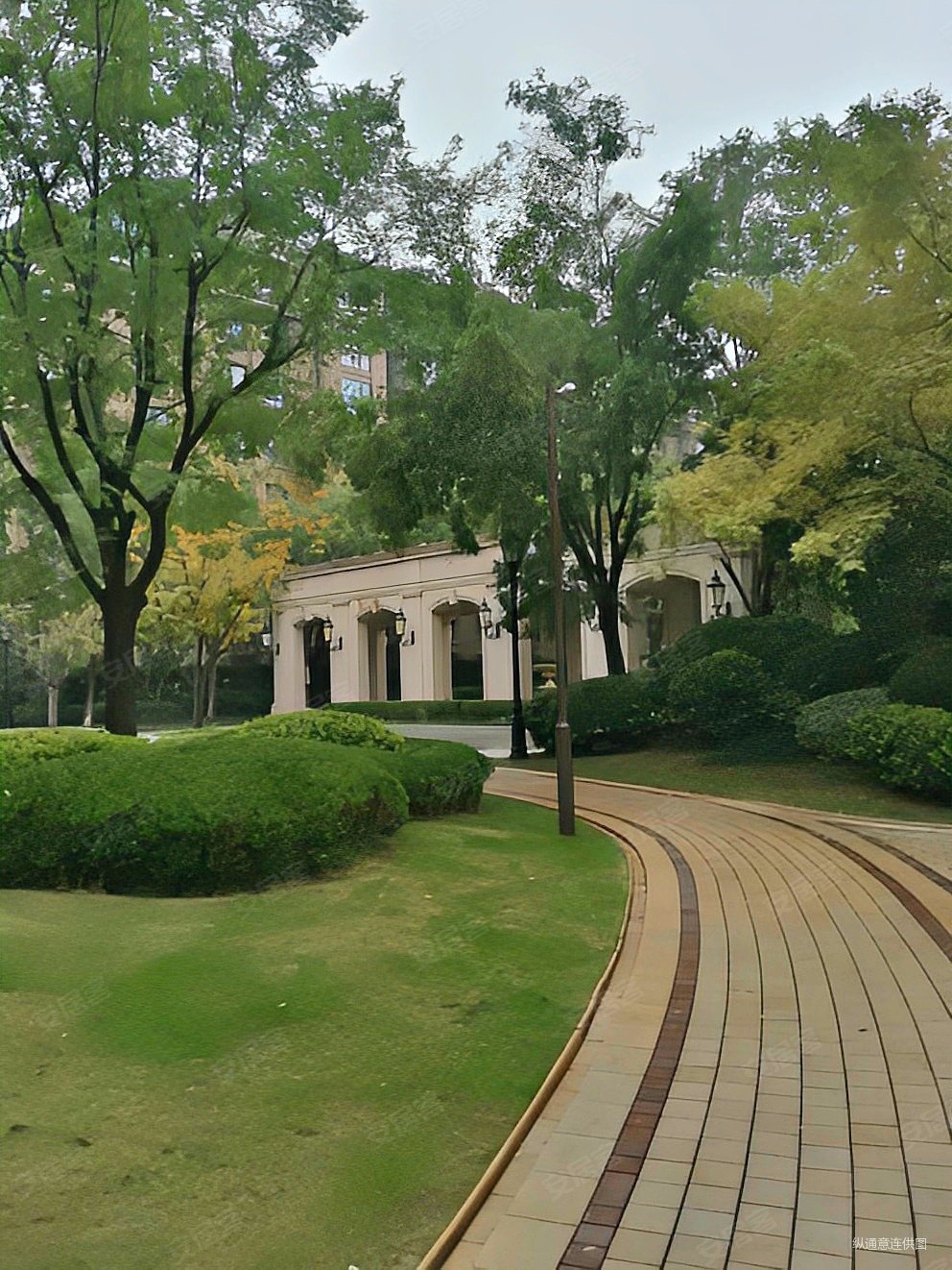 普罗旺世龙之梦西苑