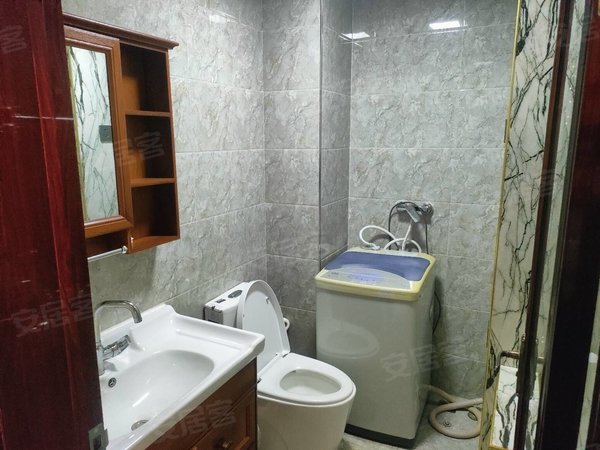 大同平城万达星港城星港城复式  两室两厅两卫  精装修领包入住 看房方便出租房源真实图片