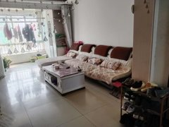 邹平邹平城区山南香槟广场，三室，出租，1300设施齐全出租房源真实图片