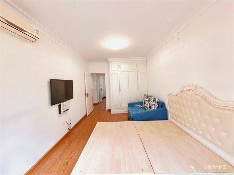 南北向一楼无坡好房 落地窗近车站 随时可以看房,富民广场二手房,53万