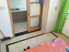 青岛黄岛辛安精装电梯洋房带厨房，可短租（个人）房源出租房源真实图片