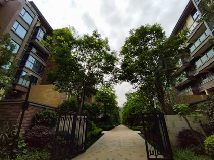 海伦春天(别墅)