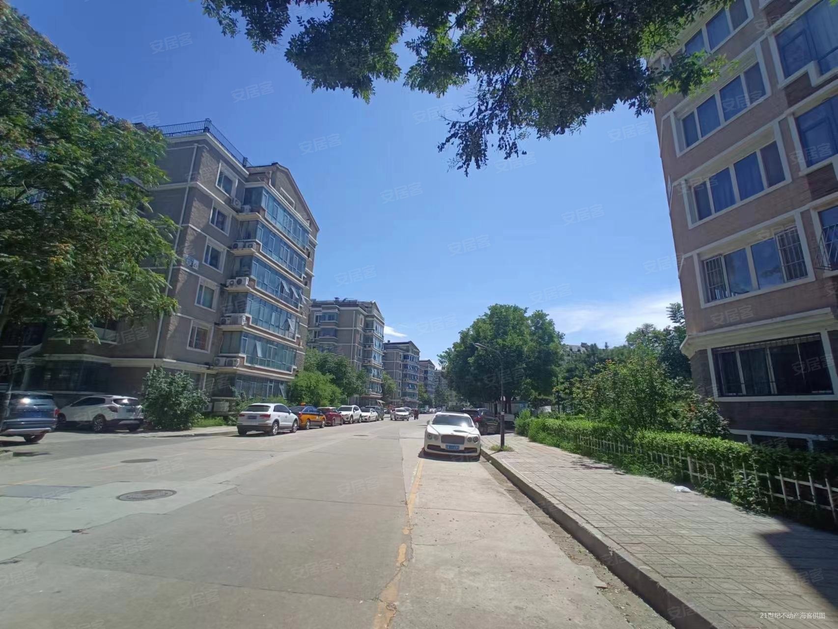 天通苑北二区2室2厅2卫106.53㎡南455万