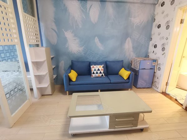 金华婺城江北福莲汇江北银泰旁 电梯1室1厅 落地窗 闹中取静 家电具齐全 实惠出租房源真实图片