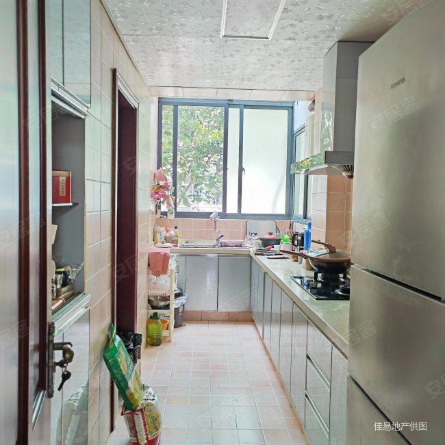 上海房产网>上海二手房>青浦二手房>朱家角二手房>泰安公寓(二期)>650