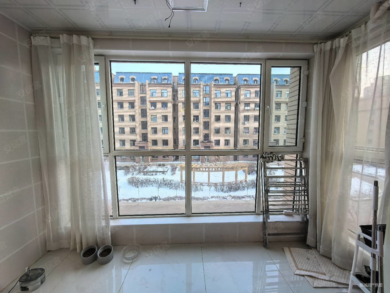 万泰城上城2室2厅1卫98㎡南北51.7万