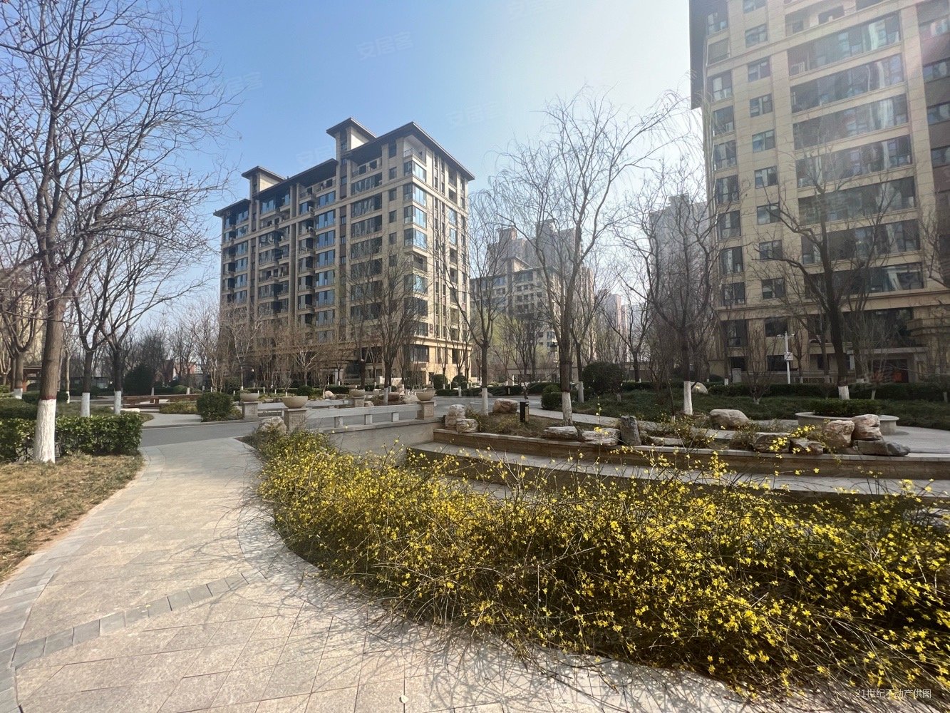 润都荣园2室2厅1卫86.17㎡南北109万