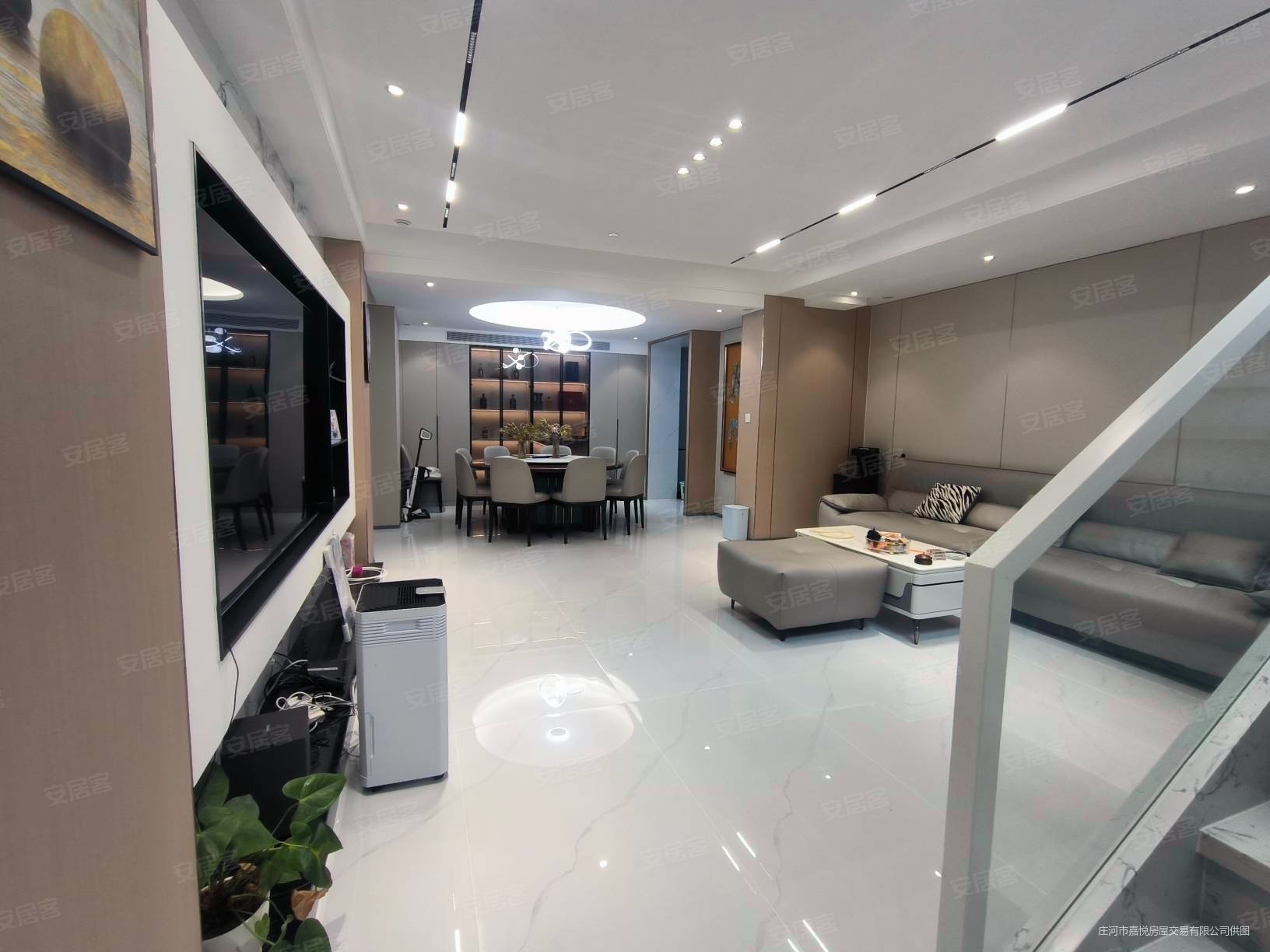 大连房产网>大连二手房>庄河二手房>南城区二手房>德贤华府>