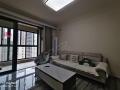 镇江句容宝华小学装修好，材质好，楼层好，采光好，带车位，近万达，近地铁出租房源真实图片