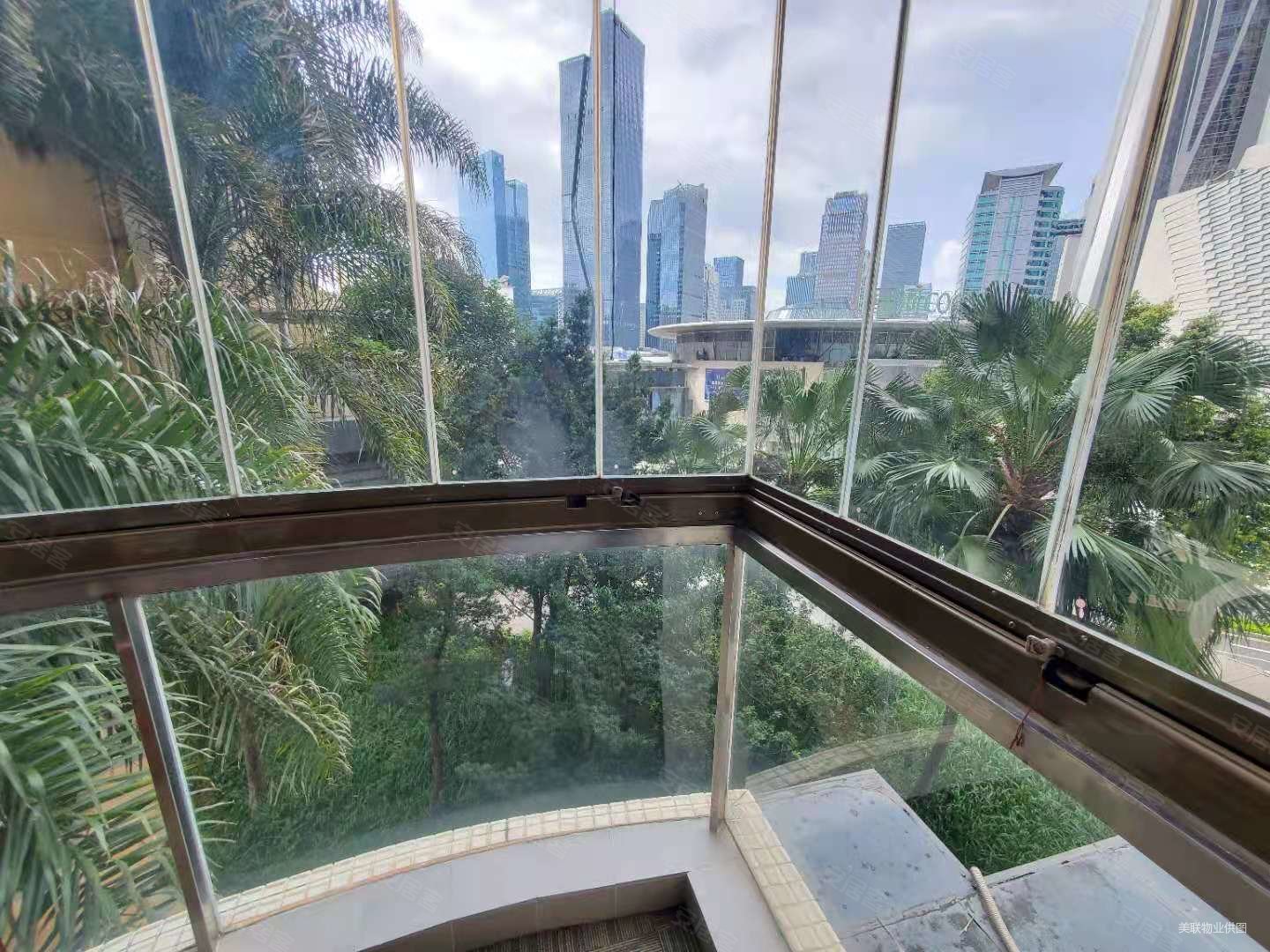 深圳房产网>深圳二手房>福田二手房>购物公园二手房>星河国际花园>