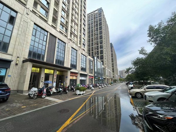 【多图】天一公馆,天一新城租房,天一地铁口 天一公馆精装1房 拎包