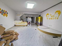 泉州鲤城展览城辉映江山 5室2厅1卫 电梯房 250平方 商用出租房源真实图片