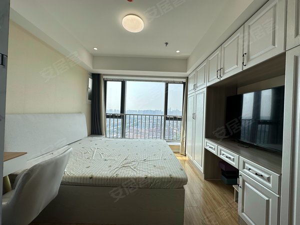 无锡惠山天一新城万荟城万荟城,朝南,单身公寓,1号4号双地铁,靠近