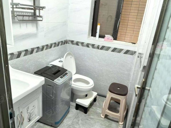 汕头潮阳潮阳城区中信华庭出租中信华庭10多楼单房拎包入住出租房源真实图片