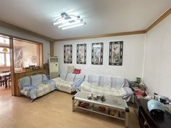 临汾尧都美都汇购物广场急租！二中路 三角楼旁边 步梯三层 家具齐全 拎包入住出租房源真实图片