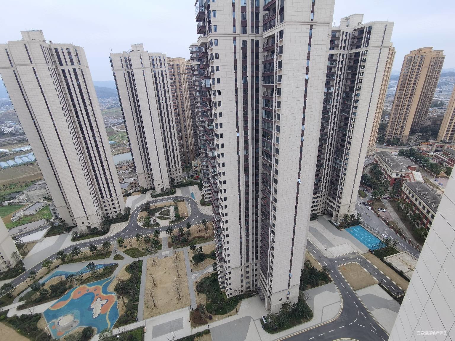 绿地国际花都(f区)二手房,60万,4室2厅,2卫,126平米-贵阳安居客