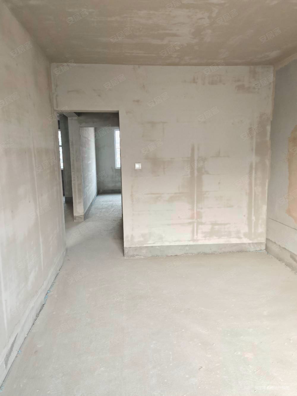 宏昌园(B区)3室2厅1卫139㎡南北99万