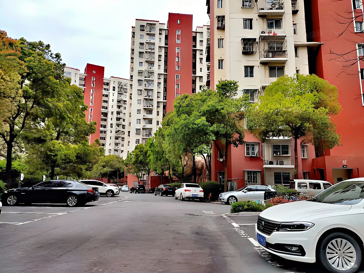 价格好谈吉祥庵地铁一号线祥和雅苑电梯房低价急售